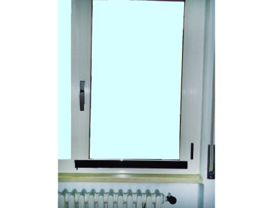 Installazione-velcro-coprifinestra-078-1