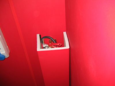 Protezione-estintore-rossa-084-R.MISURA