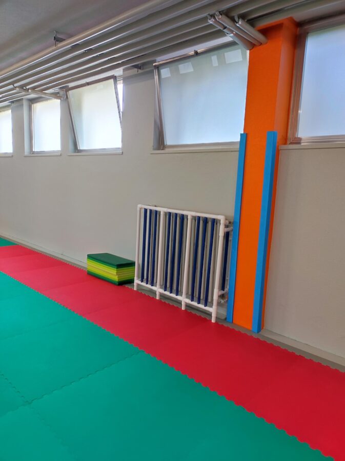 Protezione antitrauma per colonna in palestra certificata Euroclasse