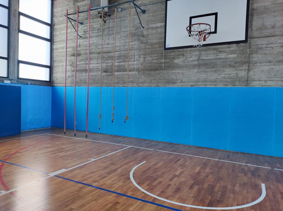 Protezioni antitrauma pareti palestra basket Euroclasse